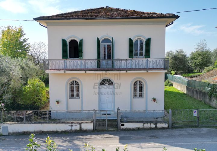 Villa i Montecarlo, Lucca, Montecarlo - € 550.000 | Ref: IA03994 - foto 1