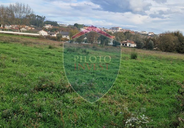 Helårsgrund i Viseu, Viseu, Viseu - € 420.000 | Ref: 2144/V - foto 1