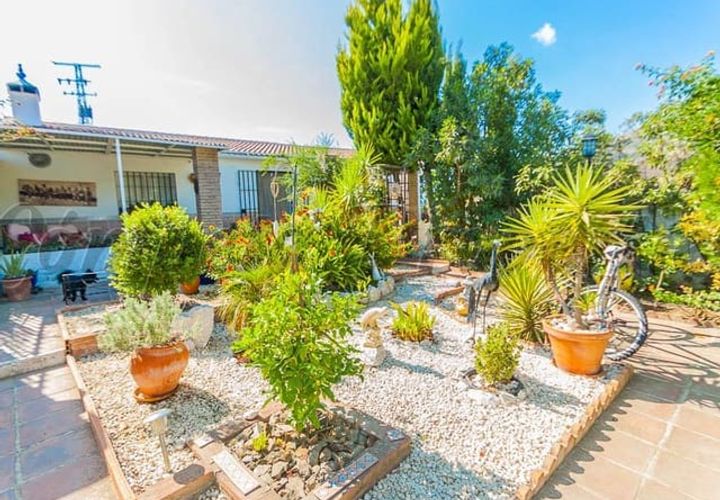 Villa a Sedella, Malaga, Sedella - € 250.000 | Ref: CP710 - foto 1