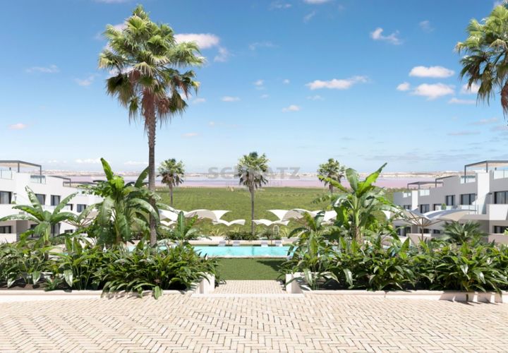 Villa i Torrevieja, Alicante, Torrevieja - € 304.900 | Ref: TO250003 - foto 1