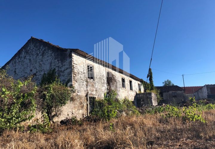Ruinere i Tomar, Santarem, Tomar - € 57.900 | Ref: RUÏ_45 - foto 1