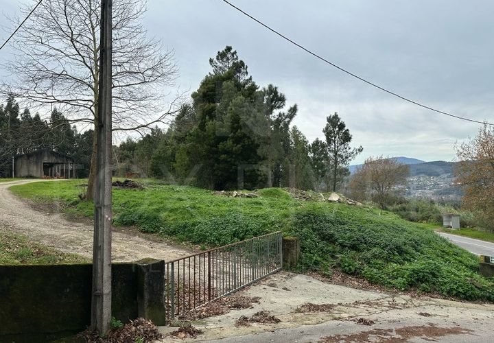 Erhvervsejendom i Moncao, Viana do Castelo, Moncao - € 149.000 | Ref: F2-04-13 - foto 1