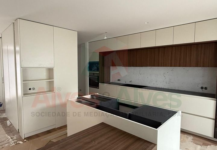 Villa a Moreira, Porto, Moreira - € 620.000 | Ref: 5672 B - foto 1