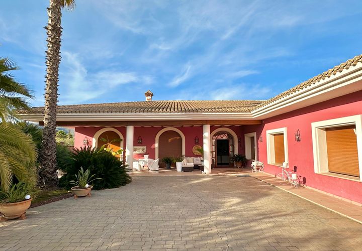 Villa i Ontinyent, Valencia, Ontinyent - € 490.000 | Ref: 09670 - foto 1