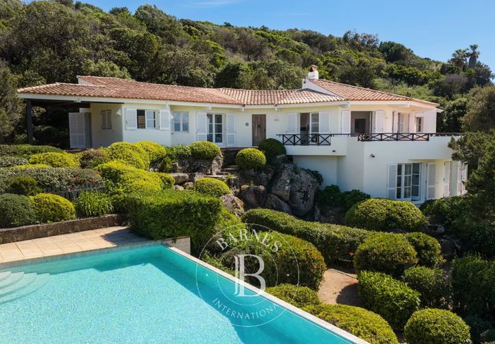 Villa i Coti-Chiavari, Corse-du-Sud, Coti-Chiavari - € 2.950.000 | Ref: RV1737 - foto 1