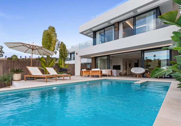 Villa a Estepona, Malaga, Estepona - € 1.495.000 | Ref: 2171MVR - foto 1