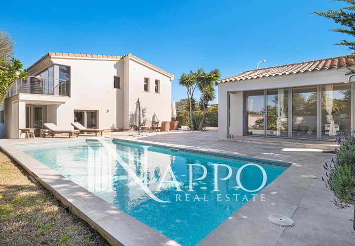 Villa i Santa Ponsa, Mallorca, Santa Ponsa - € 3.500.000 | Ref: 3407 - foto 1