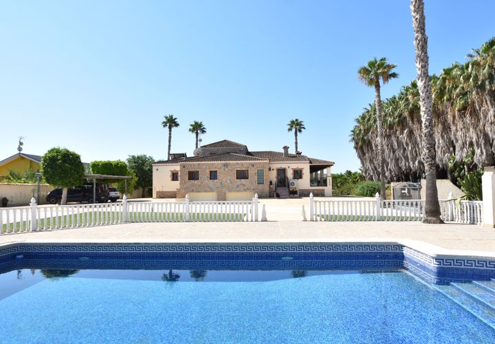 Villa i Bigastro, Alicante, Bigastro - € 595.000 | Ref: 200-3778 - foto 1