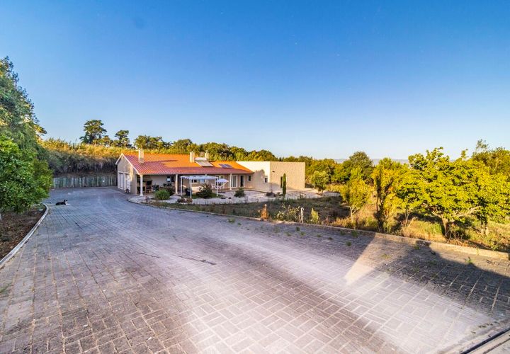 Villa i Alcobaca, Leiria, Alcobaca - € 650.000 | Ref: SF-SAFTI:003771 - foto 1