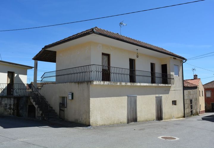 Villa a Mogadouro, Braganca, Mogadouro - € 59.000 | Ref: SF-SAFTI:003238 - foto 1