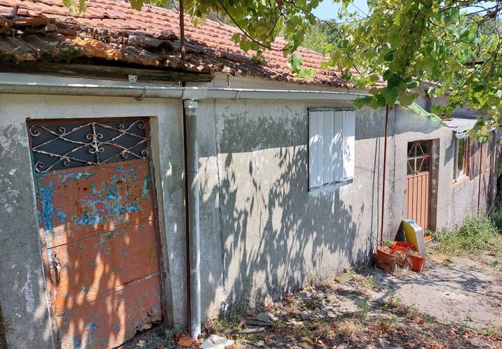 Villa i Arcos de Valdevez, Viana do Castelo, Arcos de Valdevez - € 24.000 | Ref: SF-SAFTI:003002 - foto 1