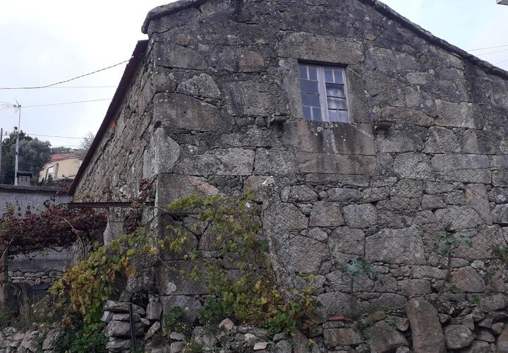 Villa i Moncao, Viana do Castelo, Moncao - € 30.000 | Ref: SF-SAFTI:00559 - foto 1