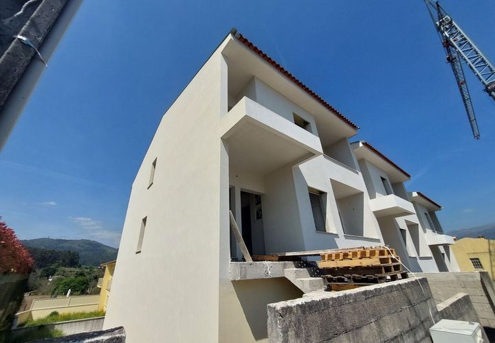 Villa i Arcos de Valdevez, Viana do Castelo, Arcos de Valdevez - € 305.000 | Ref: SF-SAFTI:003264 - foto 1