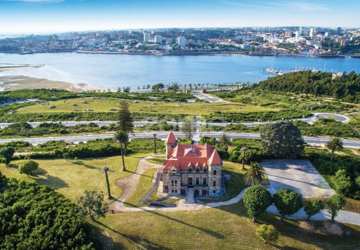 Helårsgrund i Canidelo, Porto, Canidelo - € 1.150.000 | Ref: ZMPT572881 - foto 1