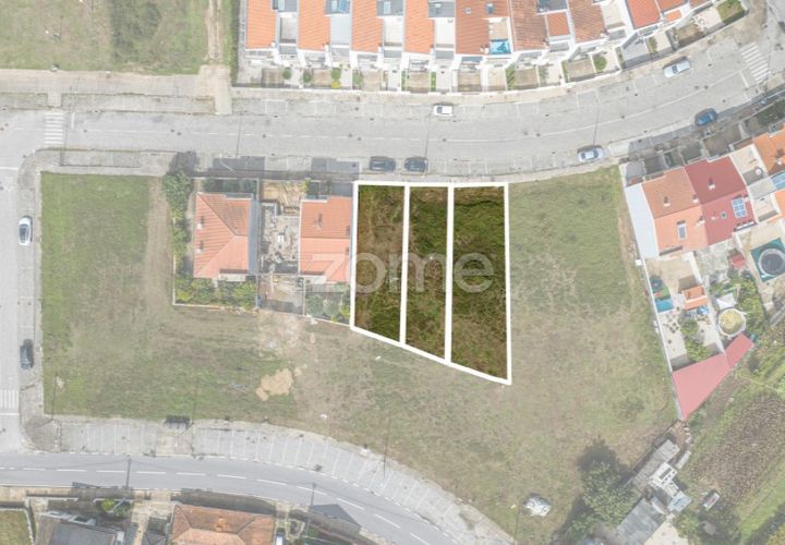 Helårsgrund i Lousada, Porto, Lousada - € 107.250 | Ref: ZMPT561538 - foto 1