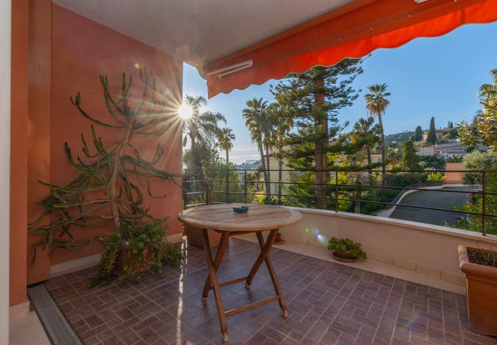 Lejlighed i Menton, Alpes-Maritimes, Menton - € 450.000 | Ref: X52157 - foto 1
