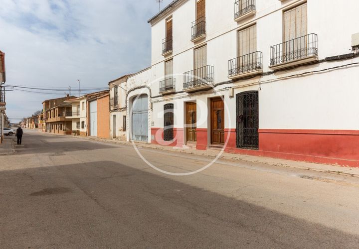 Gårdshus i Utiel, Valencia, Utiel - € 200 000 | Ref: VV2501051 - foto 1