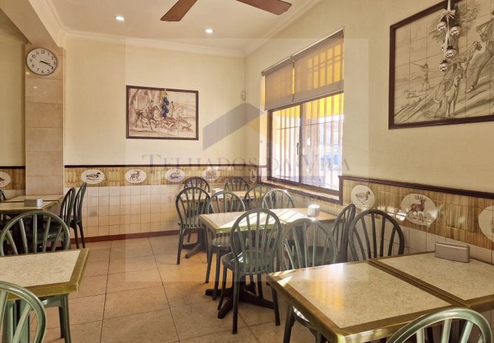 Erhvervsejendom i Alcabideche, Lisbon, Alcabideche - € 300.000 | Ref: CAF_818 - foto 1