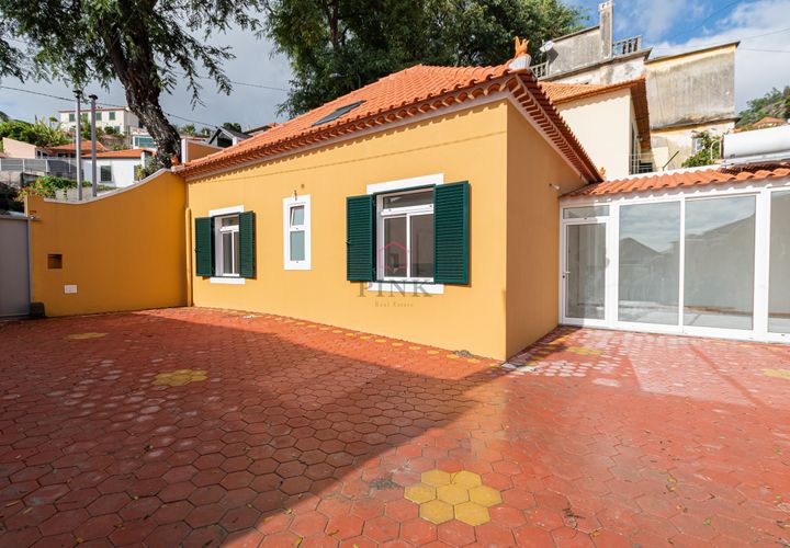 Villa i Funchal, Madeira, Funchal - € 495.000 | Ref: 8613 - foto 1