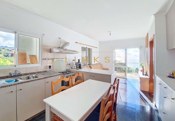Villa i Calheta, Madeira, Calheta - € 620.000 | Ref: LH-566-2024 - foto 1
