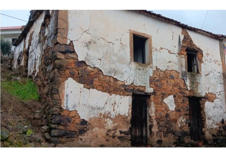 Villa i Macao, Santarem, Macao - € 18.500 | Ref: CAS_304 - foto 1