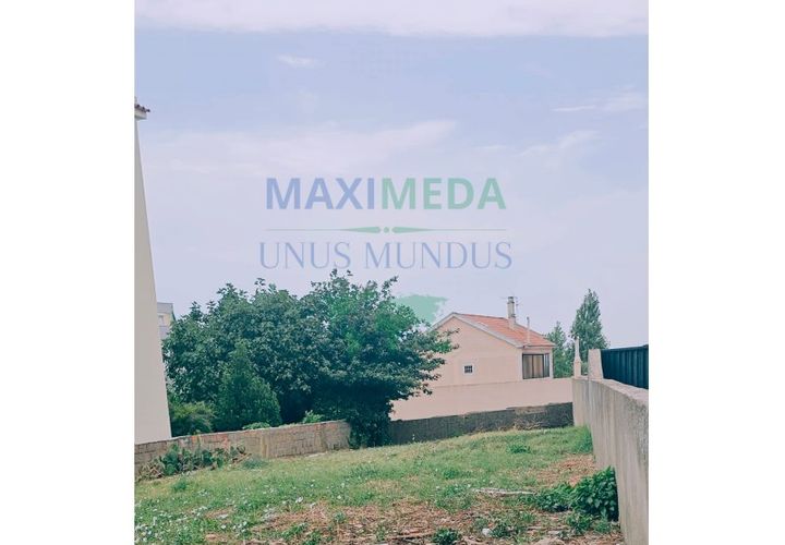 Helårsgrund i Amadora, Lisbon, Amadora - € 125.000 | Ref: 533 M2 - foto 1