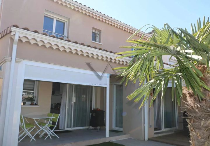 Villa i Montelimar, Drome, Montelimar - € 299.000 | Ref: 85592280 - foto 1