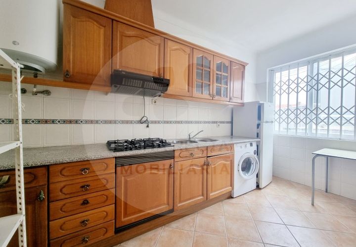 Apartament a Almada, Setubal, Almada - € 1.200/mes | Ref: A2-001.25 - foto 1
