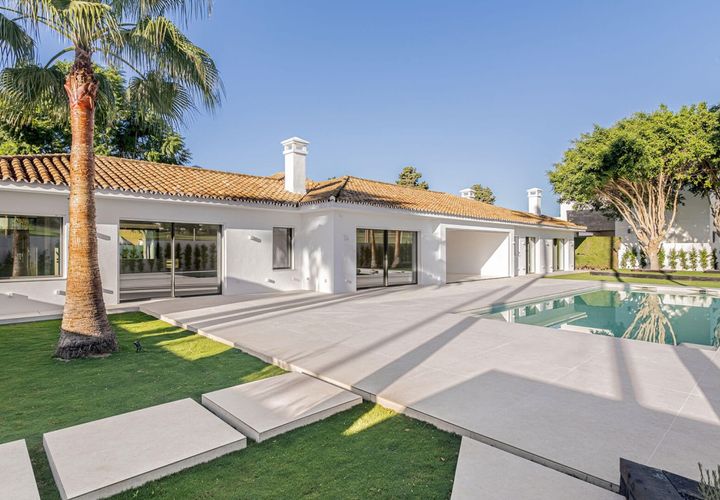 Villa a Marbella, Malaga, Marbella - € 2.850.000 | Ref: DPIe34457 - foto 1