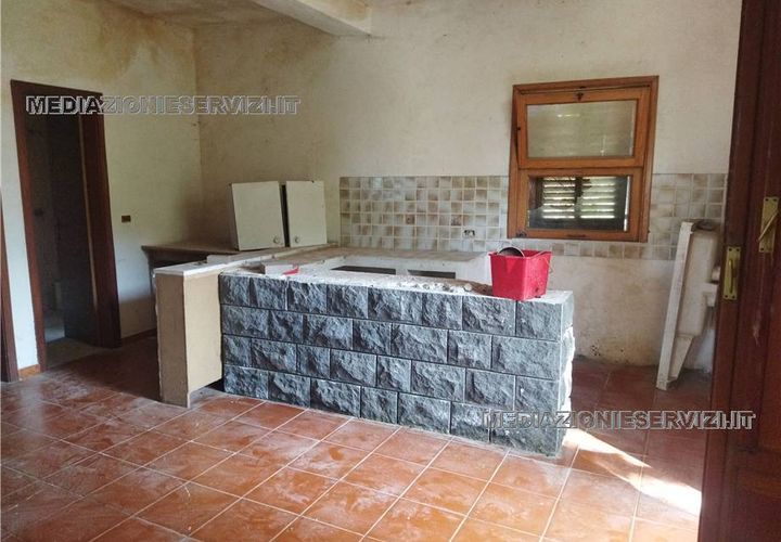 Landejendom i Belpasso, Catania, Belpasso - € 68.000 | Ref: 138 - foto 1
