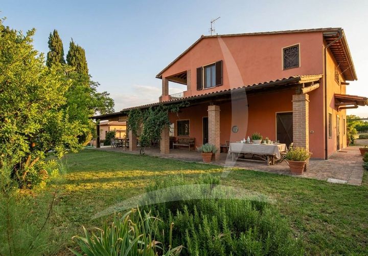 Farm hus i Cinigiano, Grosseto, Cinigiano - € 595.000 | Ref: a1190ra88810 - foto 1
