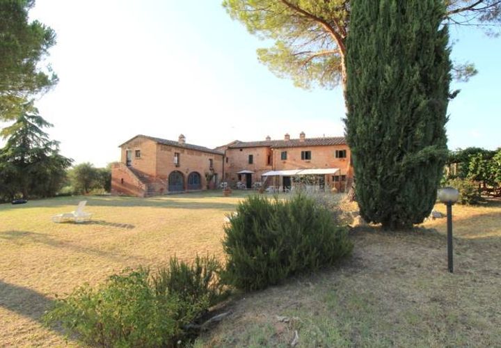 Landejendom i Siena, Siena, Siena - € 1.800.000 | Ref: a6292rc2107395a - foto 1
