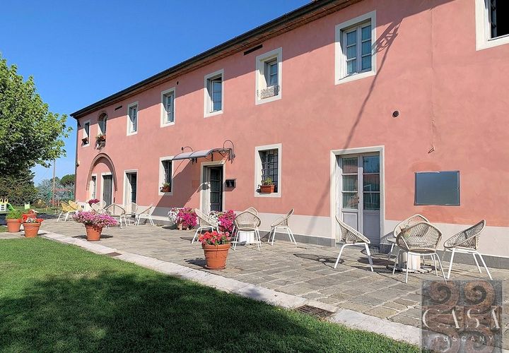 Villa i Lucca, Lucca, Lucca - € 1.100.000 | Ref: v59553-x - foto 1