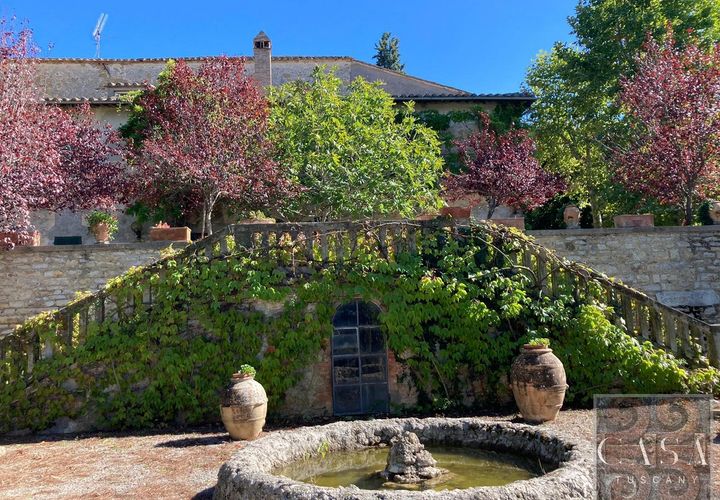 Villa a Corciano, Perugia, Corciano - € 700.000 | Ref: v59752-x - foto 1