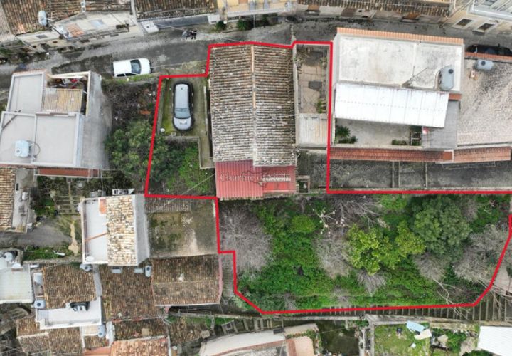 Villa i Modica, Ragusa, Modica - € 75.000 | Ref: L 2063 - foto 1