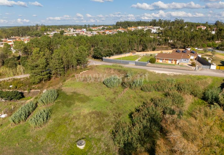 Helårsgrund i Leiria, Leiria, Leiria - € 115.000 | Ref: 373240075 - foto 1