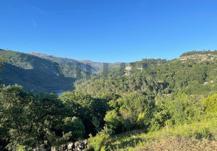 Helårsgrund i Paredes, Porto, Paredes - € 165.000 | Ref: VR-165-17 - foto 1