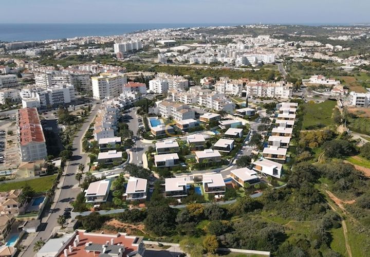 Helårsgrund i Albufeira, Faro, Albufeira - € 349.000 | Ref: OP137 - foto 1