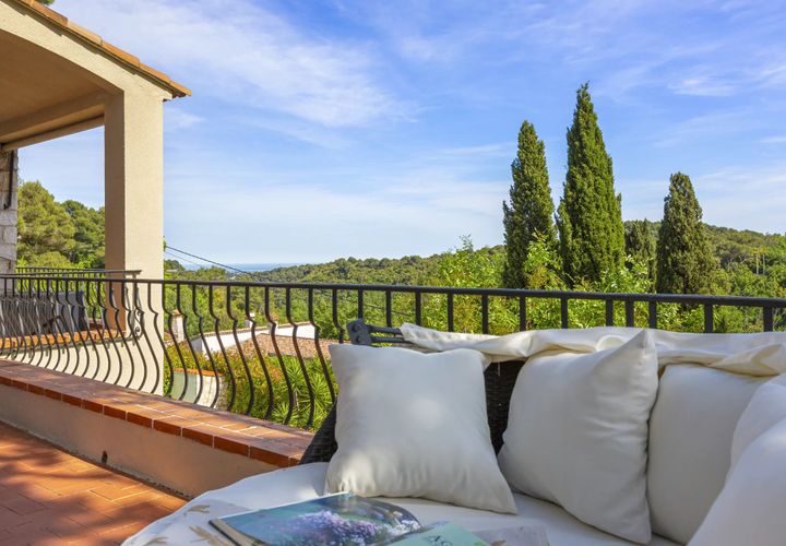 Villa en Vence, Alpes-Maritimes, Vence - € 1.745.000 | Ref: HH-15670669 - photo 1