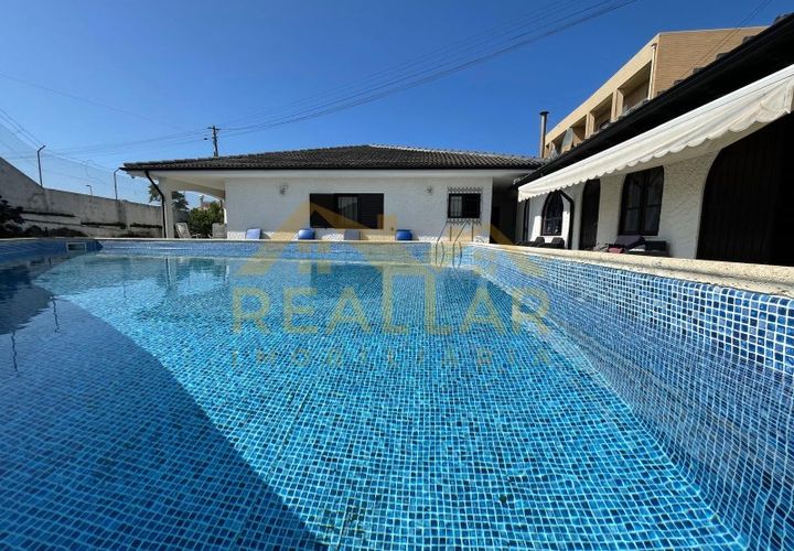 Villa i Povoa de Varzim, Porto, Povoa de Varzim - € 590.000 | Ref: RL-670-273 - foto 1