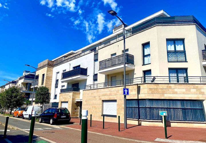 Leilighet i Blanc-Mesnil, Seine-Saint-Denis, Blanc-Mesnil - € 174 000 | Ref: VA2076 - foto 1