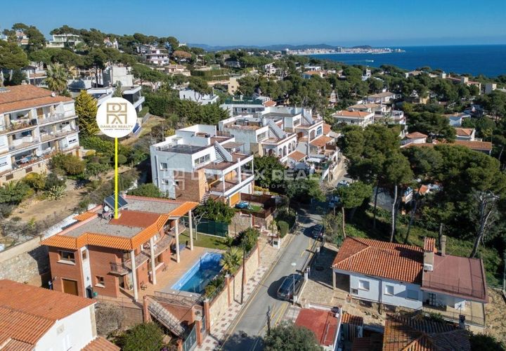 Villa i Platja D'aro, Gerona, Platja D'aro - € 1.120.000 | Ref: 74865 - foto 1