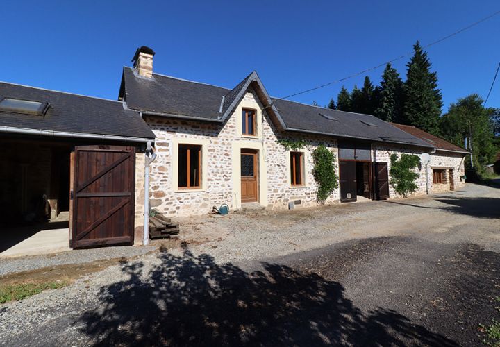 Villa i Domps, Haute-Vienne, Domps - € 296.500 | Ref: CC-4395 - foto 1