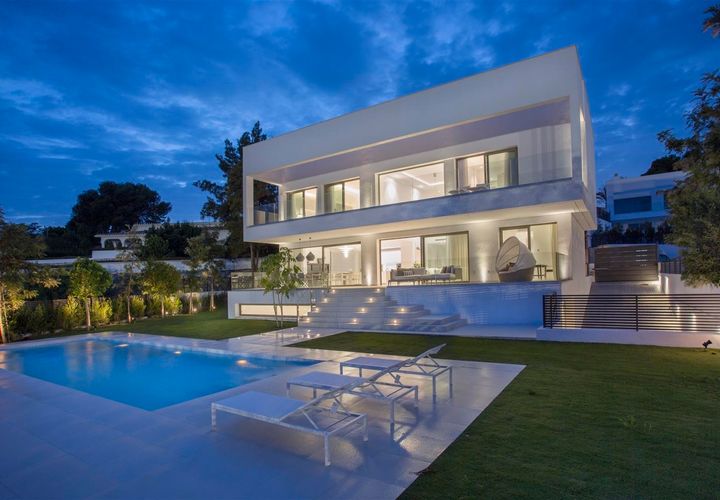 Villa a Estepona, Malaga, Estepona - € 1.850.000 | Ref: DPIe4126 - foto 1