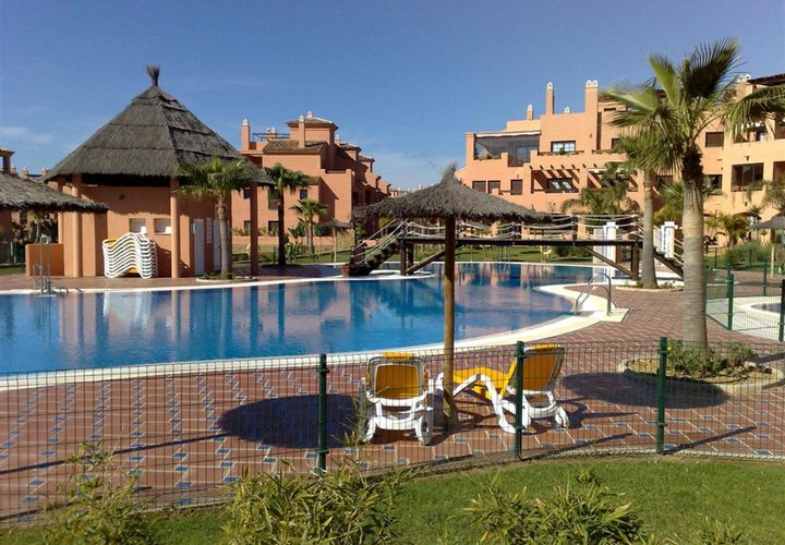 Leilighet i Estepona, Malaga, Estepona - € 350 000 | Ref: DPIe4198 - foto 1