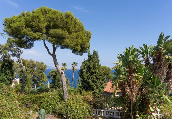 Villa i Roquebrune-Cap-Martin, Alpes-Maritimes, Roquebrune-Cap-Martin - € 3.450.000 | Ref: HH-15656077 - foto 1