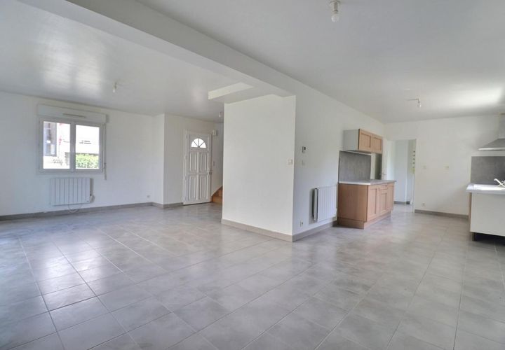 Villa a Angers, Maine-et-Loire, Angers - € 348.150 | Ref: 4117 - foto 1