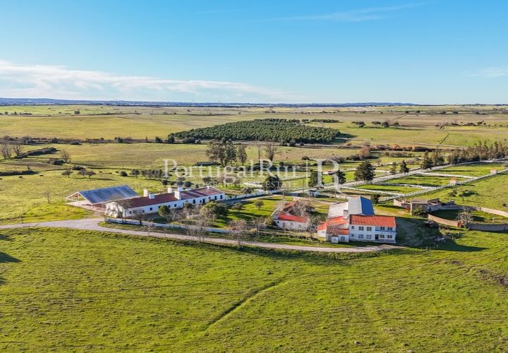 Masia a Evora, Evora, Evora - € 13.000.000 | Ref: JFM892 - foto 1