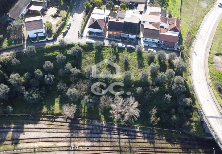 Helårsgrund i Coimbra, Coimbra, Coimbra - € 39.000 | Ref: 385/T/00824 - foto 1
