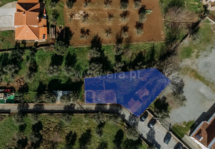 Byhus i Covilha, Castelo Branco, Covilha - € 30.000 | Ref: 111250010 - foto 1